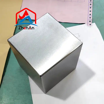 उच्च घनत्व शुद्ध वोल्गस्टेन घन छोटे आयतन